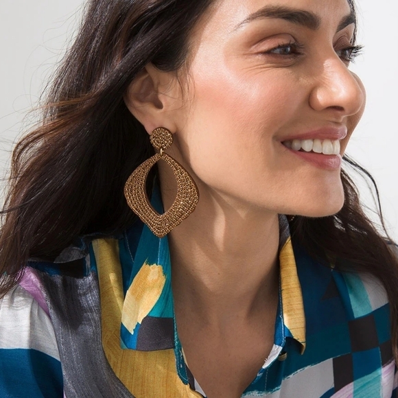 NWT Chicos Shimmery Moroccan Gold Drop Hoop Earrings - Picture 2 of 10